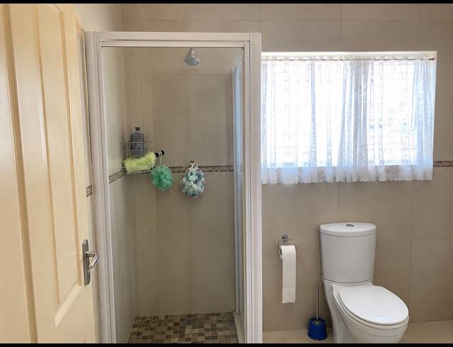 3 BEDROOM HOUSE FOR SALE IN ROTHDENE